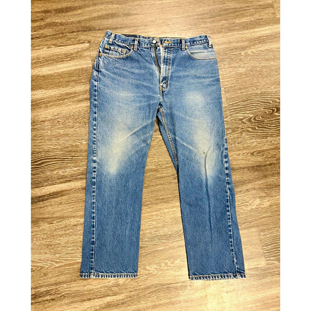 Vintage 90s Levi 505 Men’s Medium Wash Blue Denim  Straight Leg Jeans 38x30